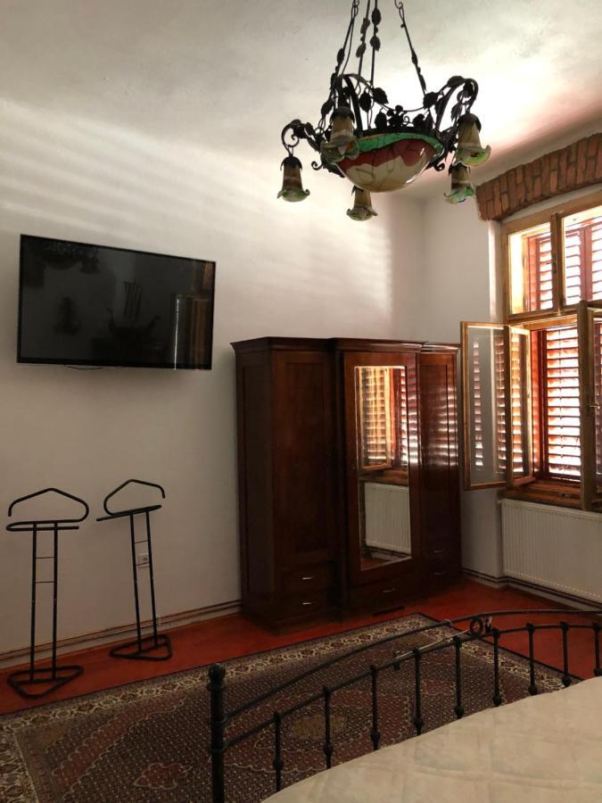 Apartmán Cezara Mediaş Exteriér fotografie