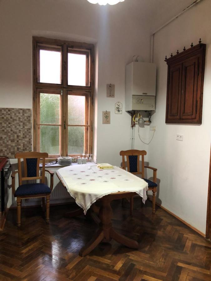 Apartmán Cezara Mediaş Exteriér fotografie